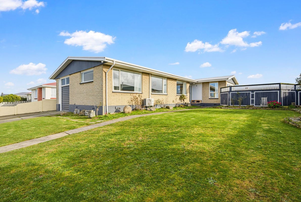 231 Conyers Street, Strathern, Invercargill - Carousel 1