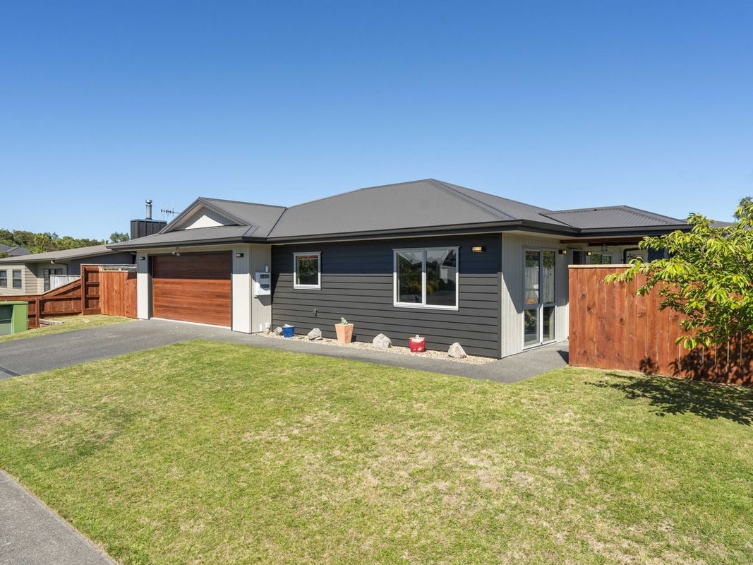 3 Windsor Street, Richmond Heights, Taupo - Carousel 1