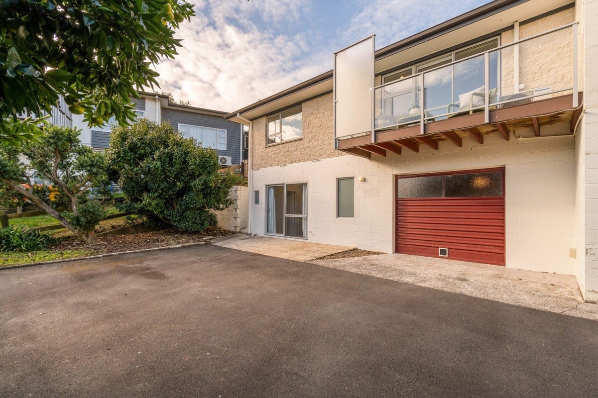 214B Bellevue Road, Bellevue, Tauranga - Carousel 1