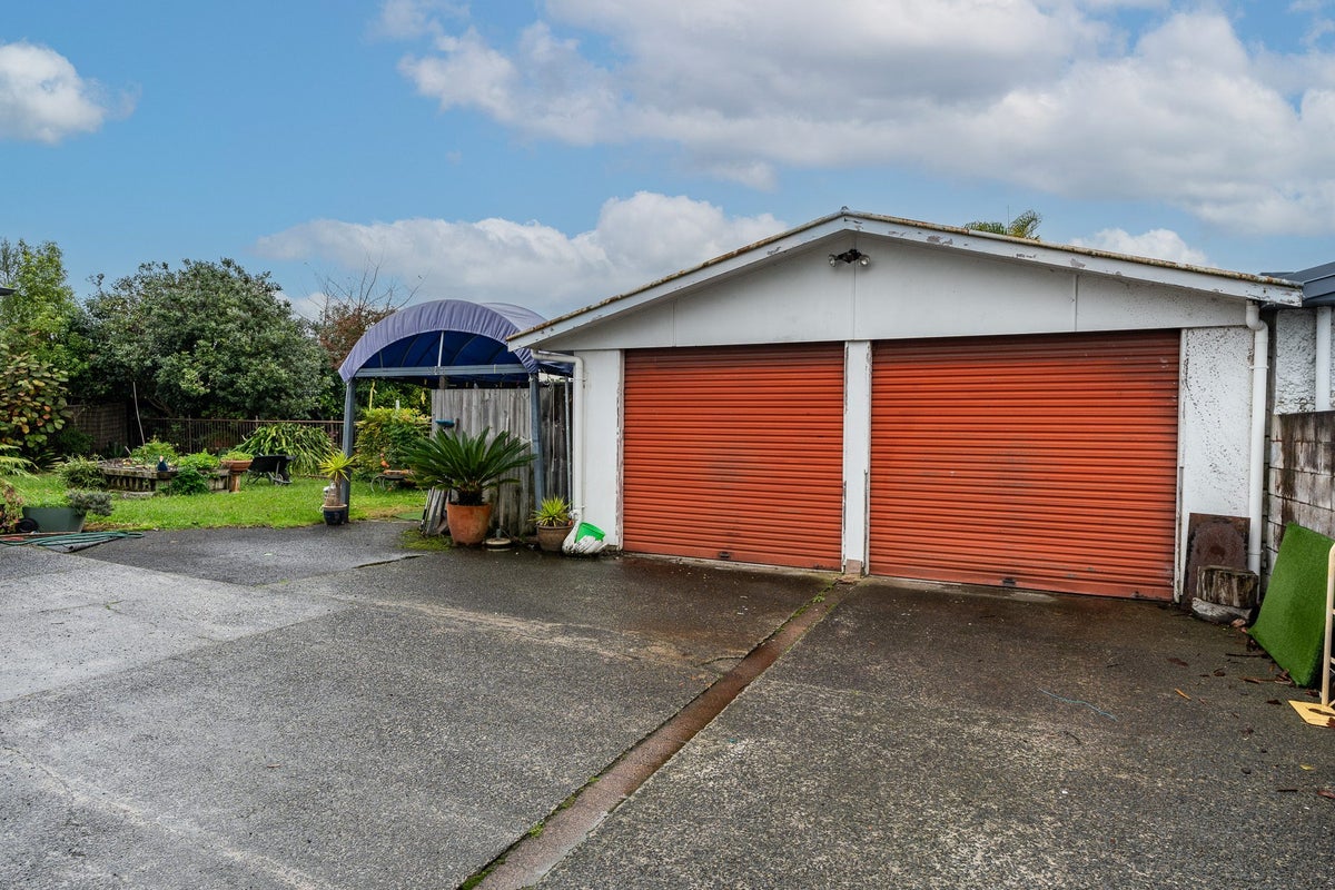 36 Berkley Avenue, Hillcrest, Hamilton - Carousel 17