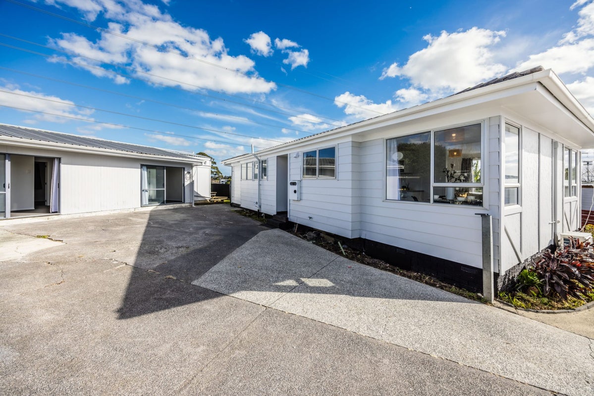 36 Flinders Place, Otara, Auckland - Carousel 1