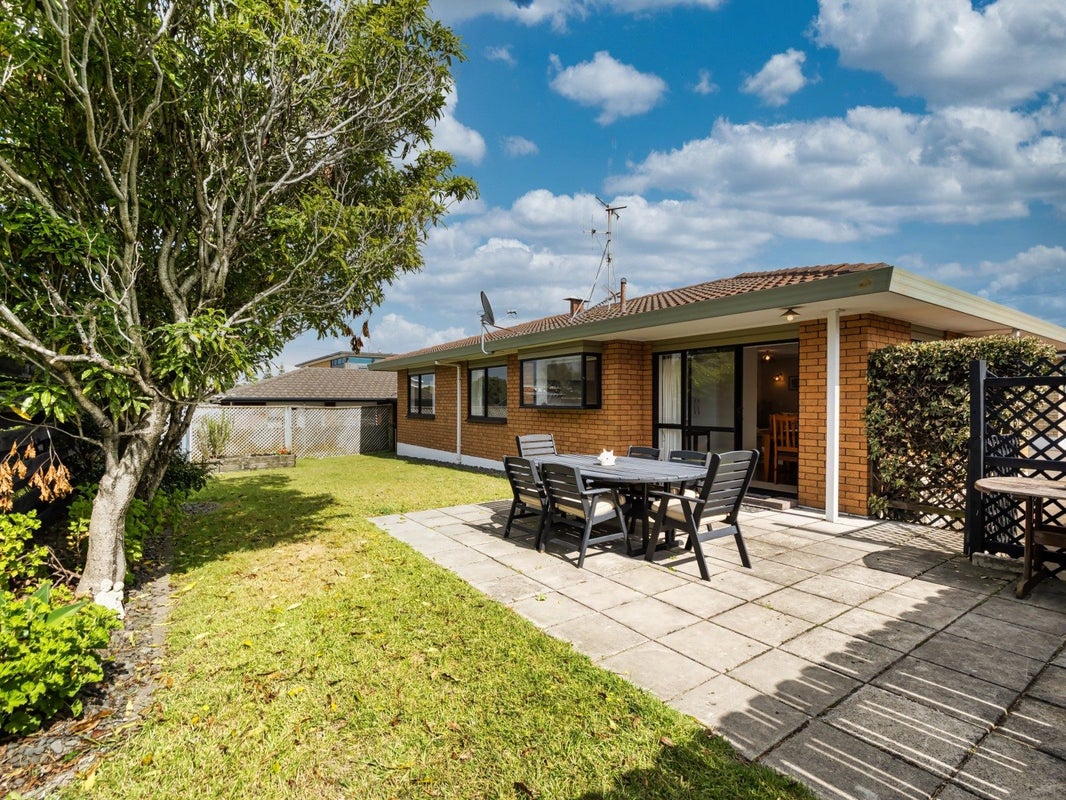 10A Golf Road, Mount Maunganui, Mount Maunganui - Carousel 1