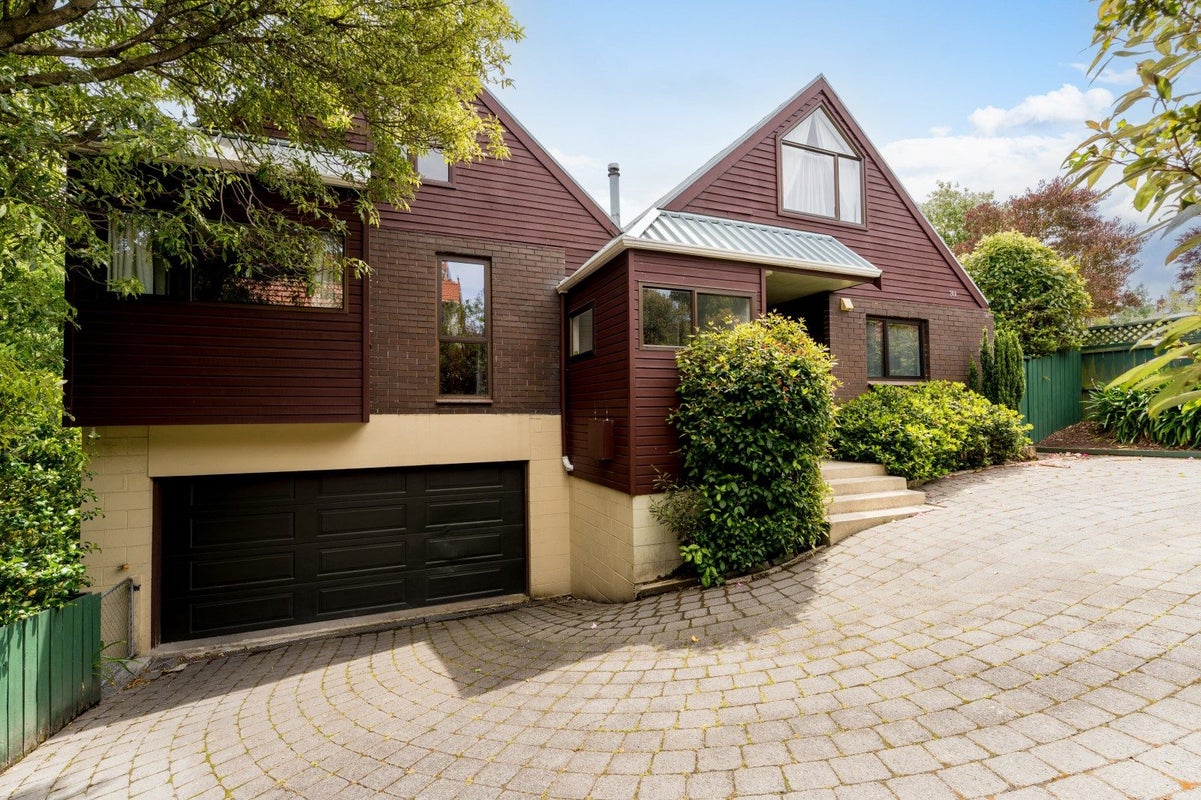 24A Melrose Street, Roslyn, Dunedin - Carousel 1