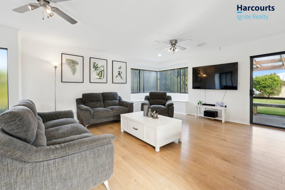 8 Walter Rodgers Road, Pokeno - Carousel 2