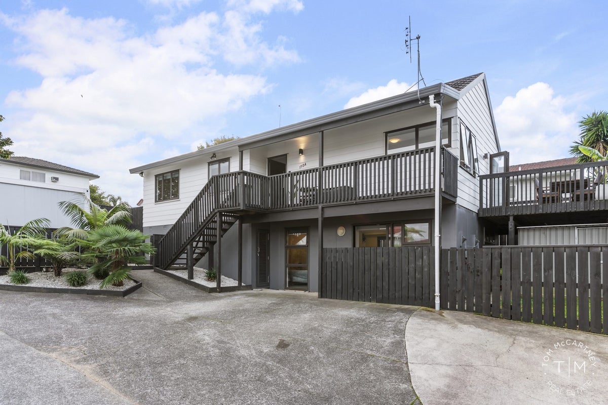 1/150 Bradbury Road, Botany Downs, Auckland - Carousel 2