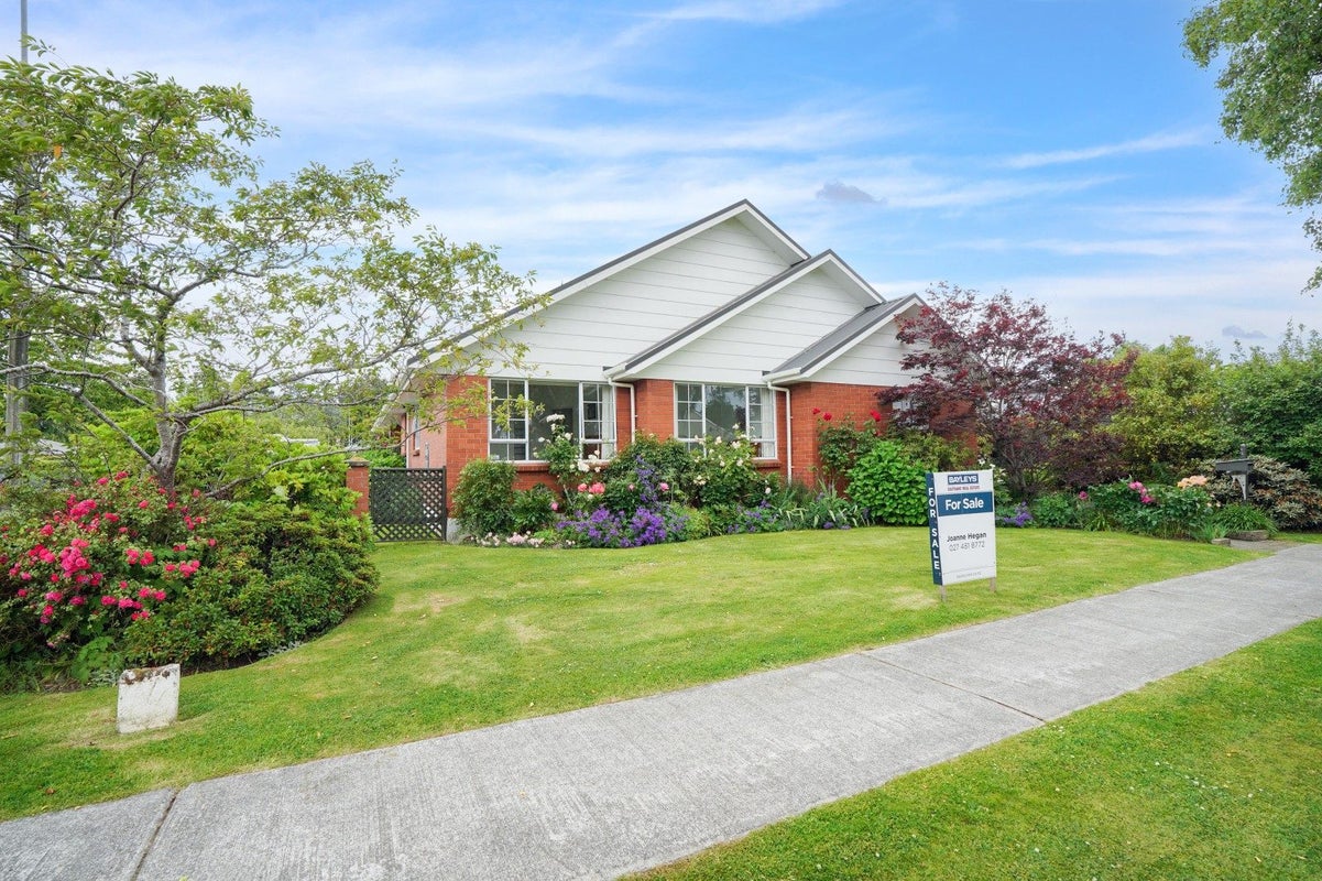 64 Melbourne Street, Windsor, Invercargill - Carousel 1