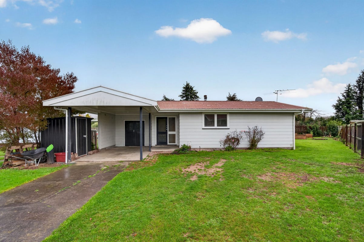 20 Tasman Crescent, Carterton - Carousel 2