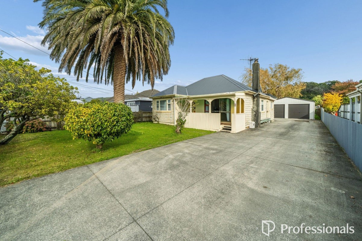 33 Wellington Road, Wainuiomata, Lower Hutt - Carousel 1