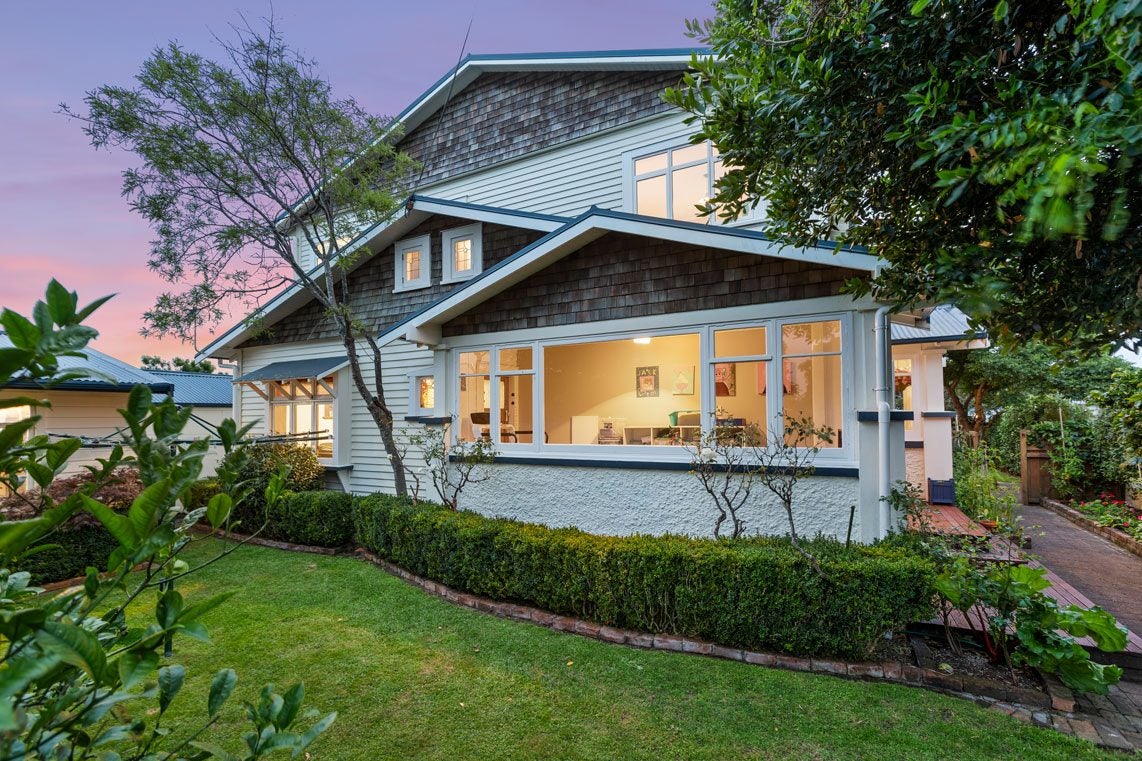42 Barriball Street, Fitzroy, New Plymouth - Carousel 2