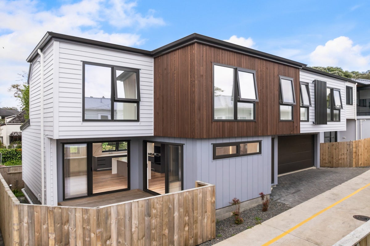 31C Wheturangi Road, Greenlane, Auckland - Carousel 1