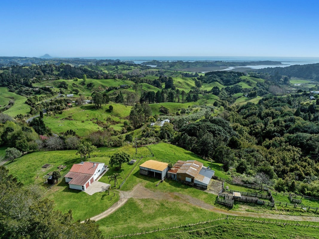 247B Stanley Road, Wainui, Whakatane - Carousel 2