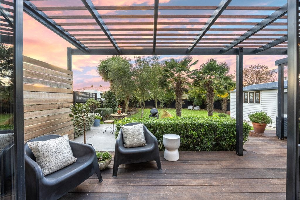 239 Weston Road, St Albans, Christchurch - Carousel 2