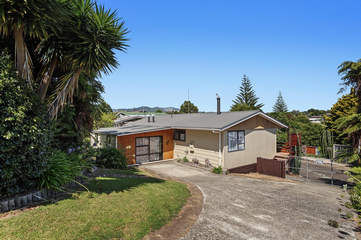 74 Woodlands Road, Opotiki, Opotiki - Carousel 2
