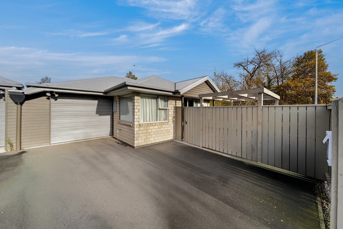 186 Lincoln Road, Addington, Christchurch - Carousel 1