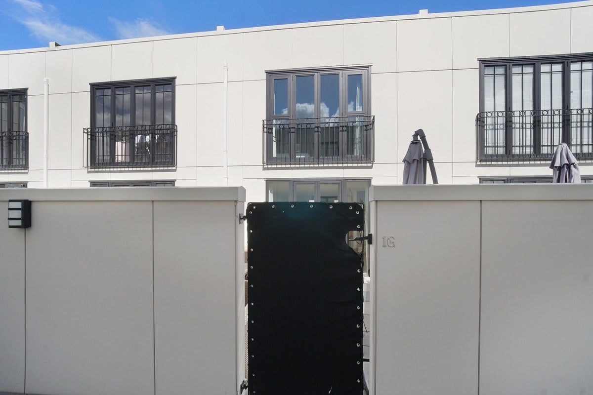 1G/8 Farnham Street, Parnell, Auckland - Carousel 1