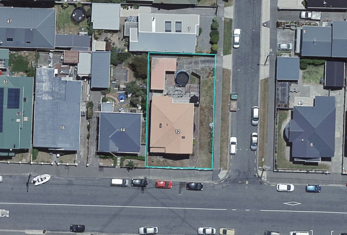 12 Palm Avenue, Lyall Bay, Wellington - Carousel 2