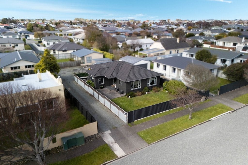 39 Clifton Street, Windsor, Invercargill - Carousel 28