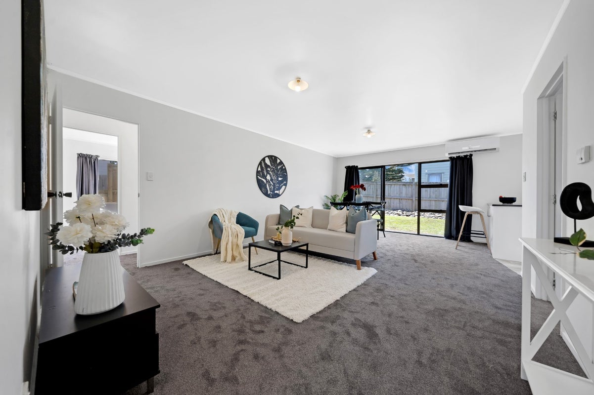 2/38 Myers Road, Manurewa East, Auckland - Carousel 2
