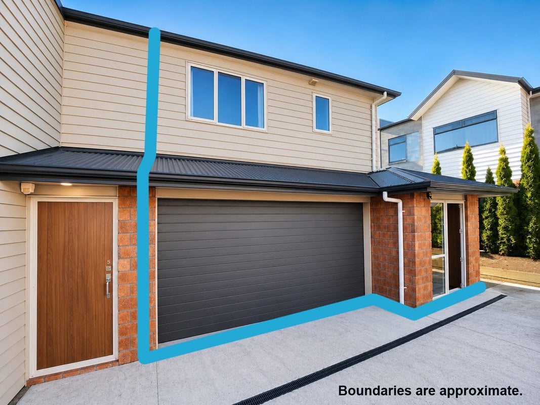 6/11 Jones Crescent, Melville, Hamilton - Carousel 1