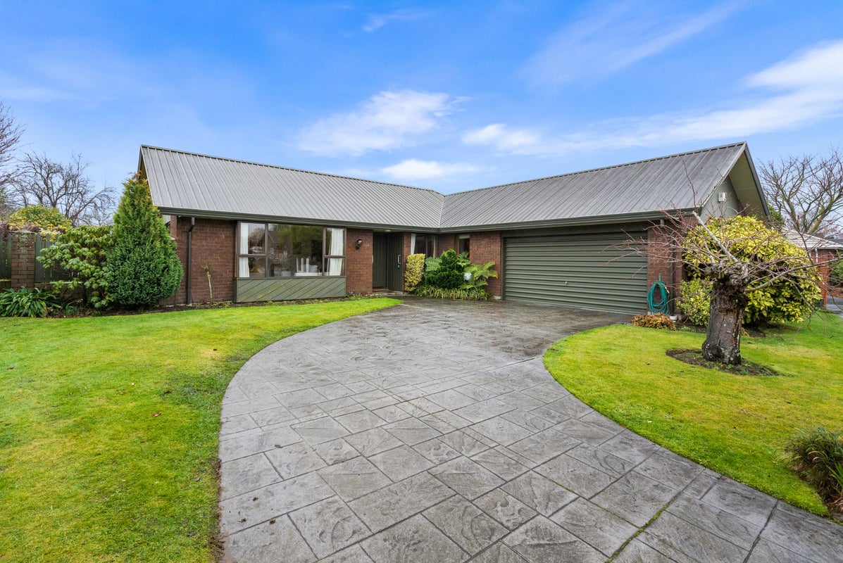 6 Tuscany Place, Beckenham, Christchurch - Carousel 1