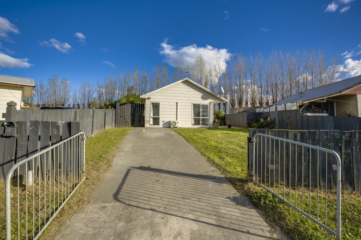 15B Kilkee Terrace, Flaxmere, Hastings - Carousel 15