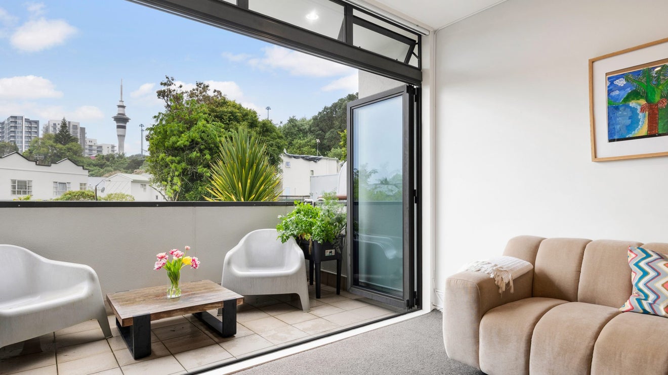 46C Beresford Street Central, Freemans Bay, Auckland - Carousel 1