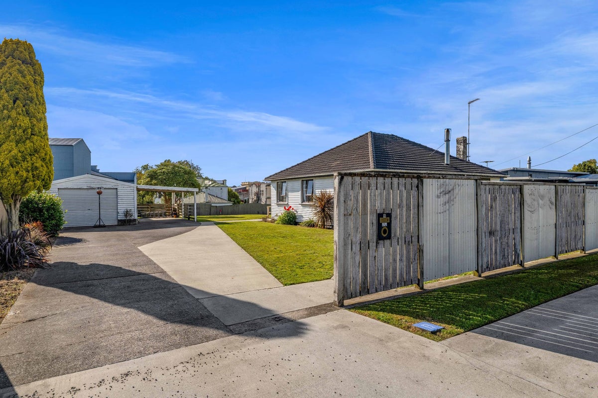 10 Cornwall Street, Eltham, Eltham - Carousel 24