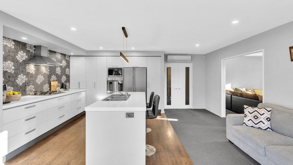 14 Bernice Crescent, Yaldhurst, Christchurch - Carousel 29