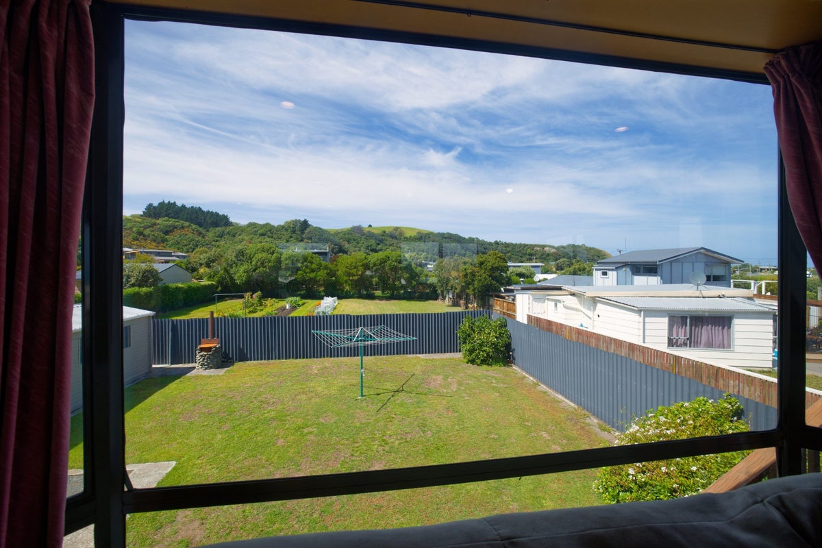 2 Takahe Drive, South Bay, Kaikoura - Carousel 50