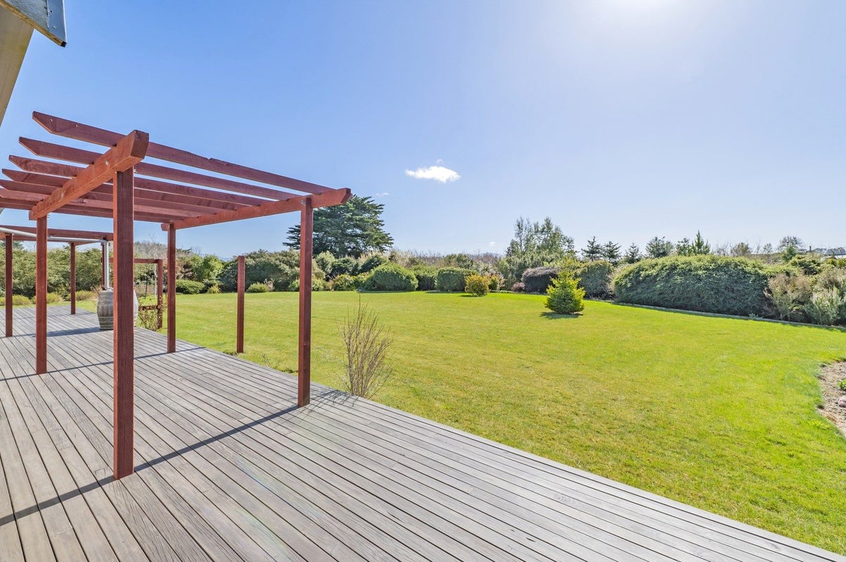 9 Hayfield Terrace, Cust, Rangiora - Carousel 2