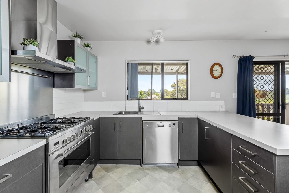 1/63 Rodney Street, Wellsford, Auckland - Carousel 2