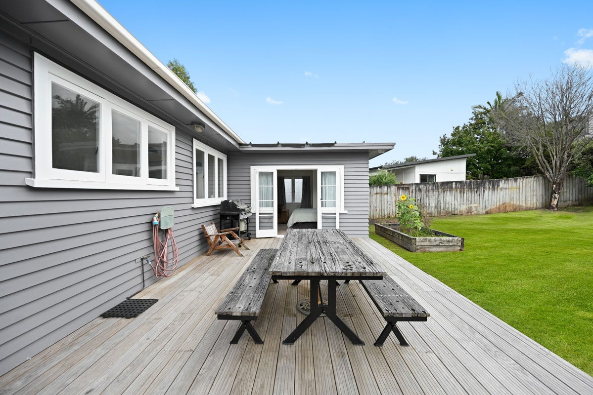 106 Maeroa Road, Maeroa, Hamilton - Carousel 2