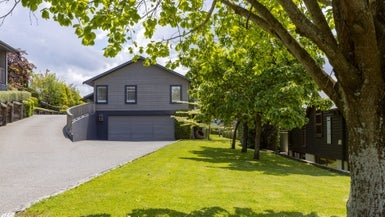 22B Pipi Street, Two Mile Bay, Taupo - Carousel 1