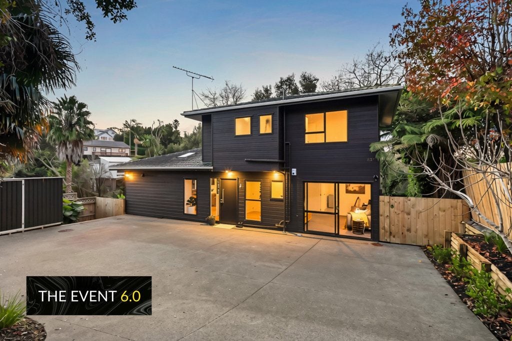 2/23 Hebron Road, Waiake, North Shore City, Auckland - Carousel 1