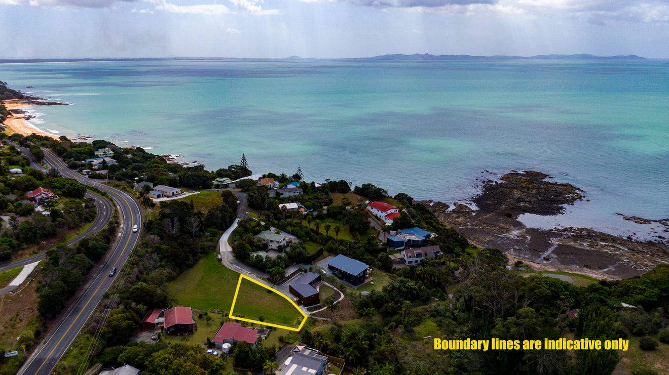 46B Heretaunga Crescent, Cable Bay, Cable Bay - Carousel 1