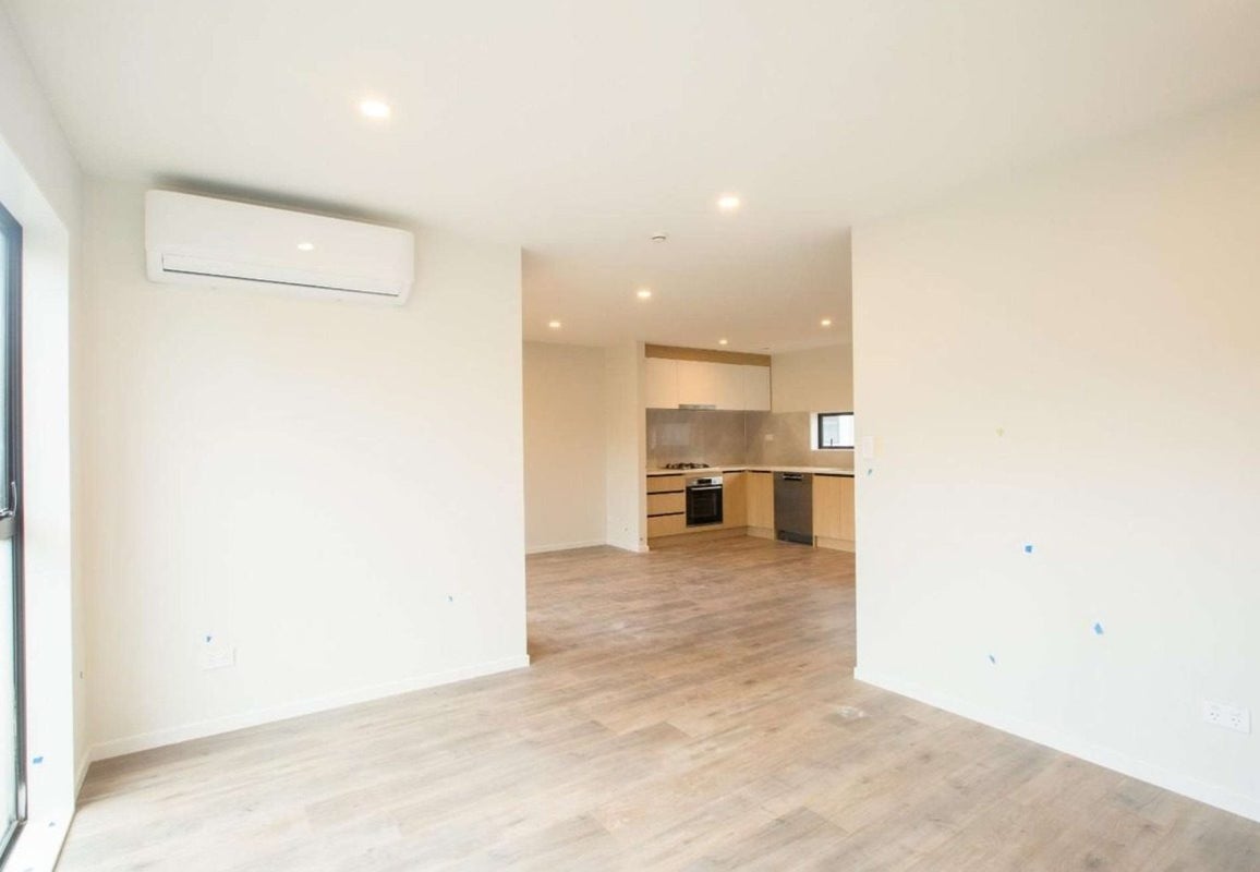 9 Te Rorea Lane, Mount Roskill, Auckland - Carousel 2