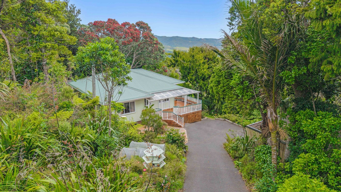 143 Jonkers Road, Henderson - Carousel 1