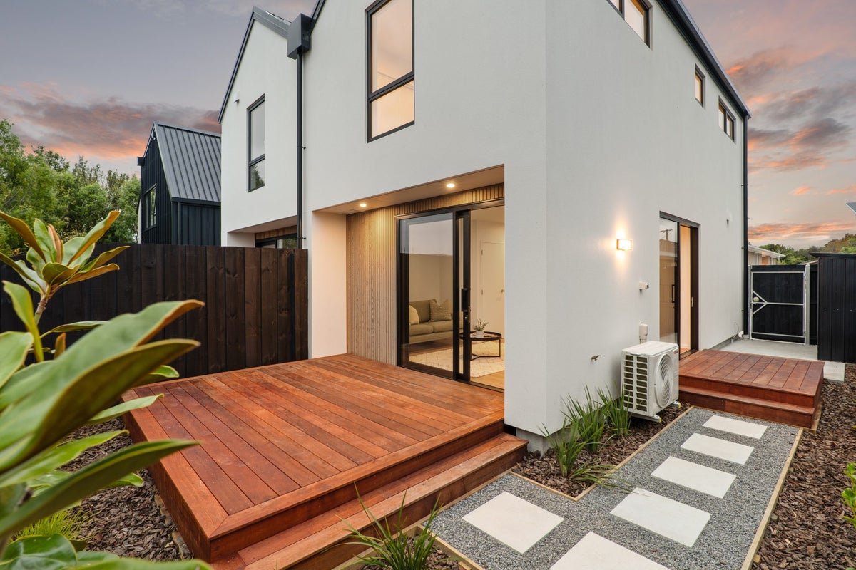 19A Wyon Street, Linwood, Christchurch - Carousel 2