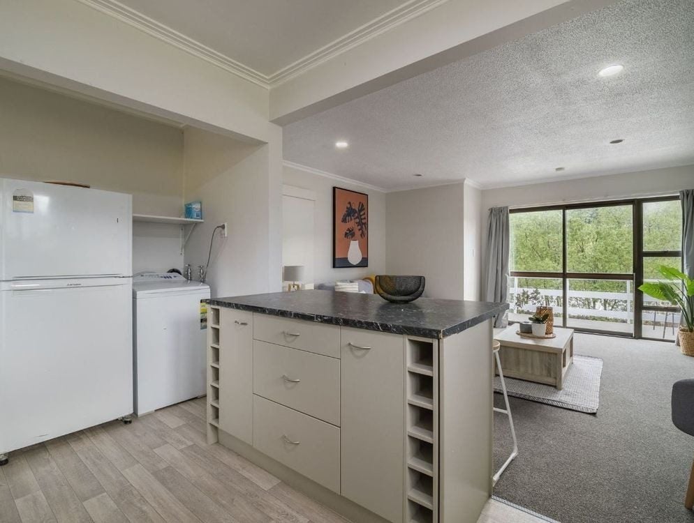 489 Kaikorai Valley Road, Bradford, Dunedin - Carousel 2