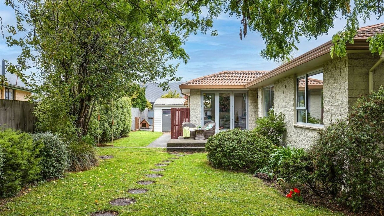 139 Hawthornden Road, Avonhead, Christchurch - Carousel 1