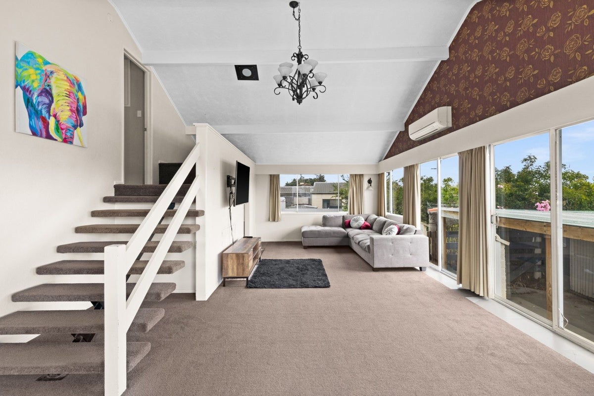 51 Riverbend Road, Onekawa, Napier - Carousel 2