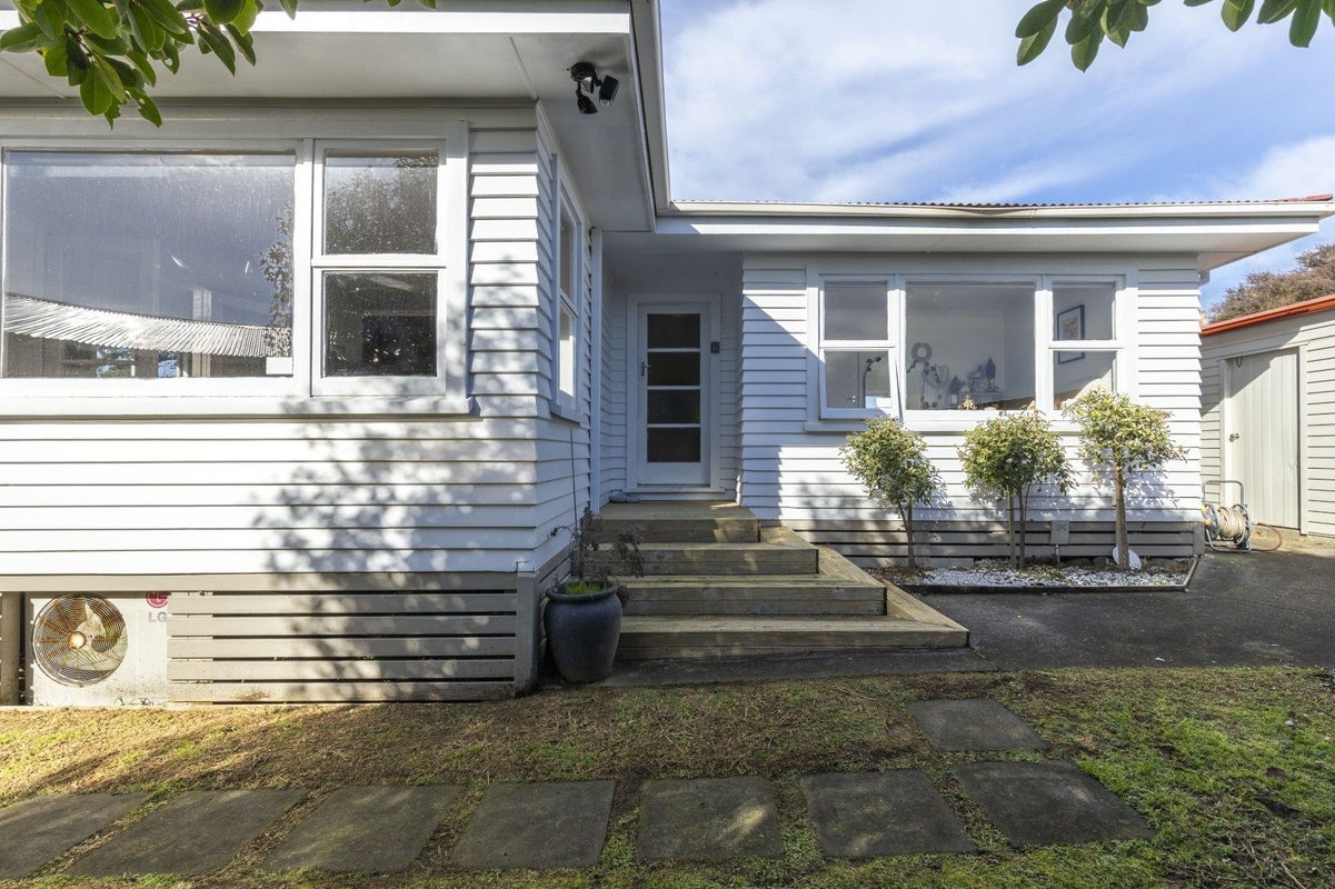 56A Woodleigh Street, Frankleigh Park, New Plymouth - Carousel 1