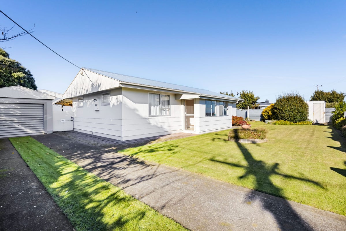 7 Grey Street, Normanby, Hawera - Carousel 1