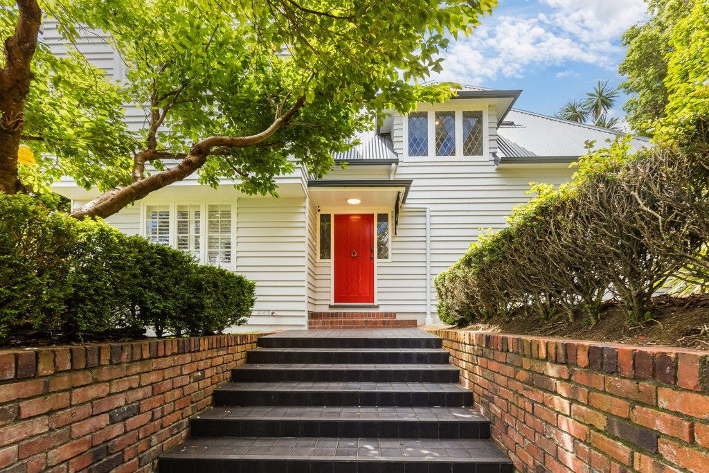 49 Messines Road, Karori, Wellington - Carousel 2