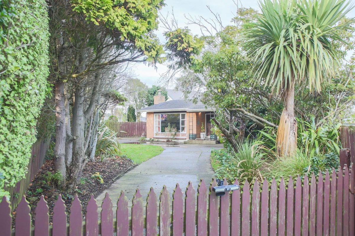 156 Metzger Street, Heidelberg, Invercargill - Carousel 1
