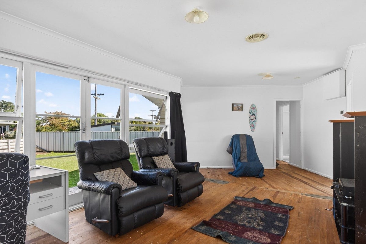 117 Main Road, Makaraka, Gisborne - Carousel 2