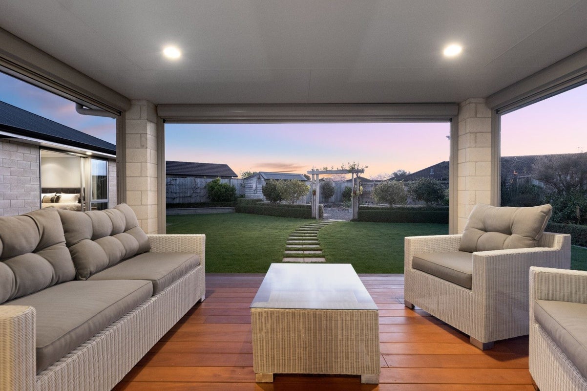 27 Mortlake Heights, Pyes Pa, Tauranga - Carousel 2