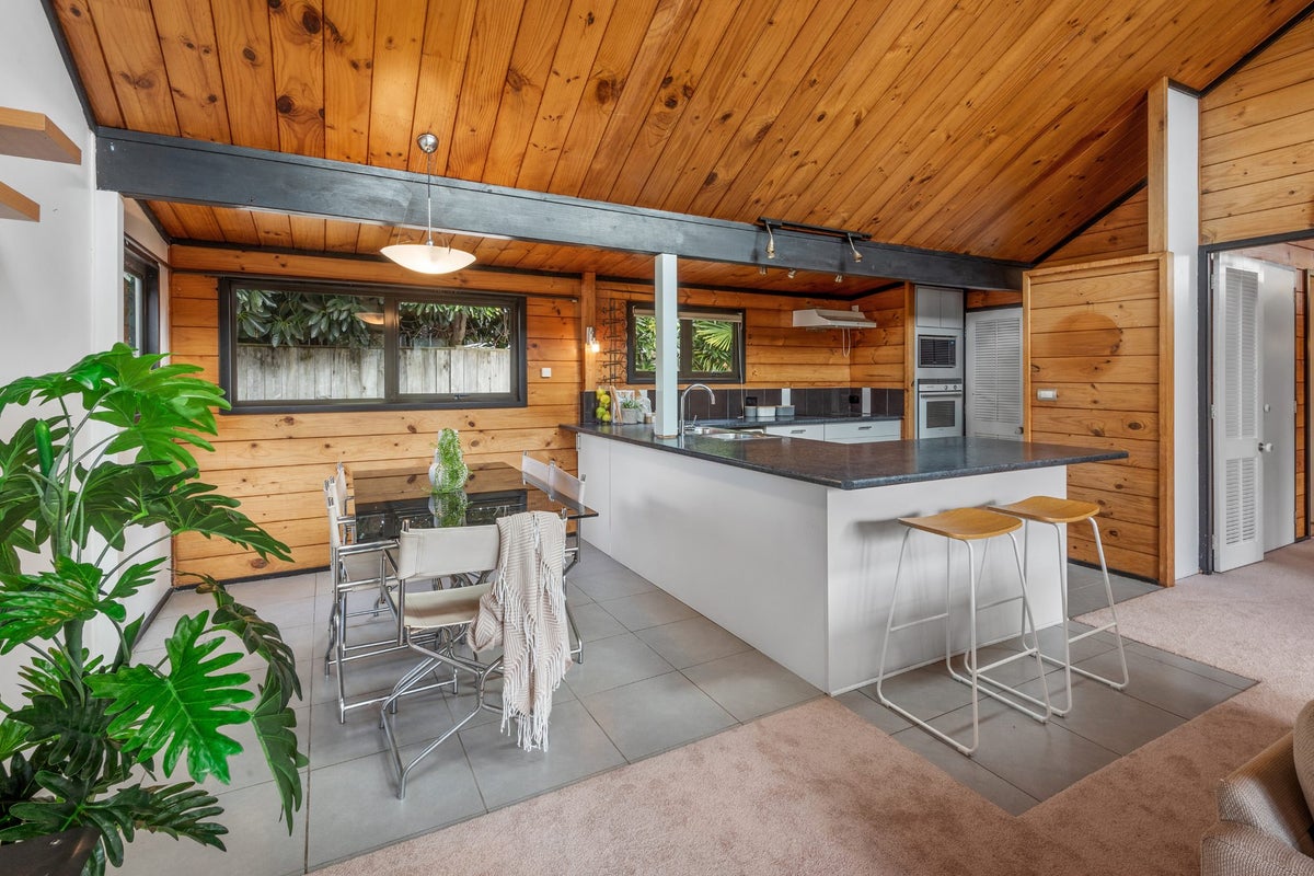 2A Graham Street, Kensington, Whangarei - Carousel 2