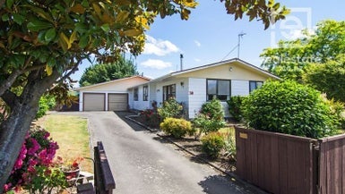 38 Vogel Crescent, Masterton - Carousel 1