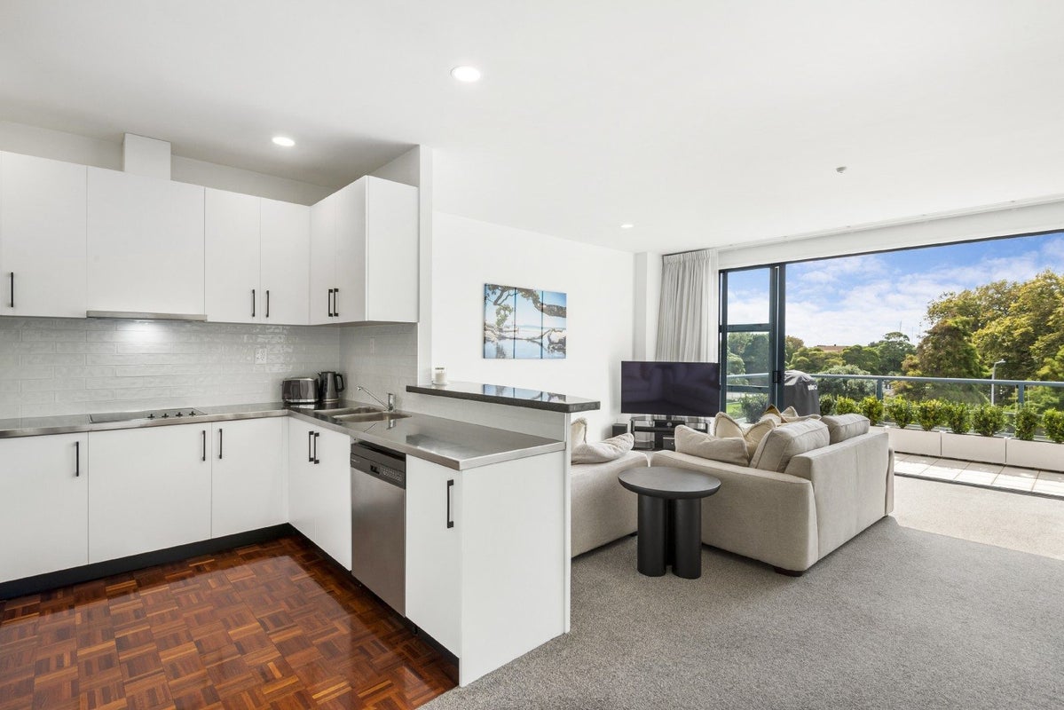 4F/220 Victoria Street West, Auckland Central, Auckland - Carousel 1